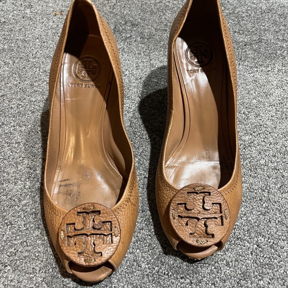 Tory Burch Wedge - Picture 4 of 5